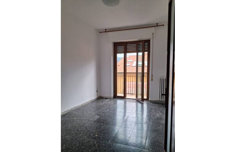 appartamento in vendita a Sarzana in zona Marinella di Sarzana