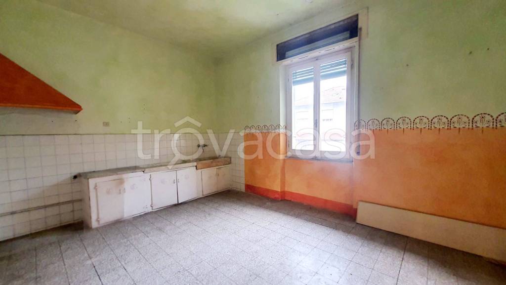 appartamento in vendita a Sarzana