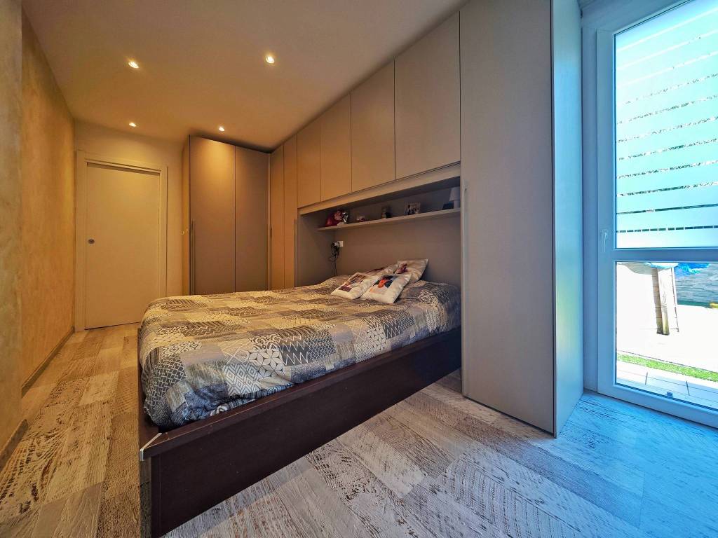 appartamento in vendita a Sarzana in zona Falcinello