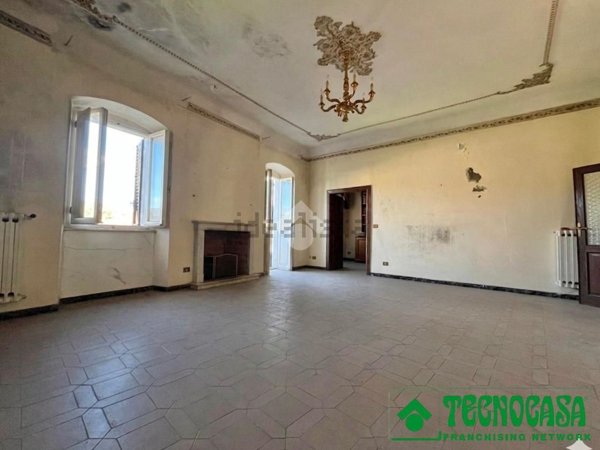 appartamento in vendita a Sarzana