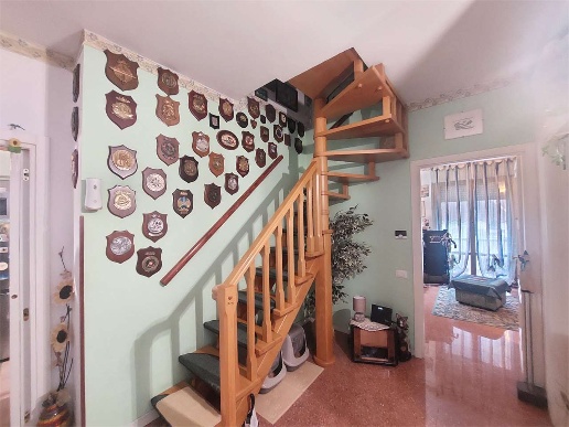 appartamento in vendita a Sarzana