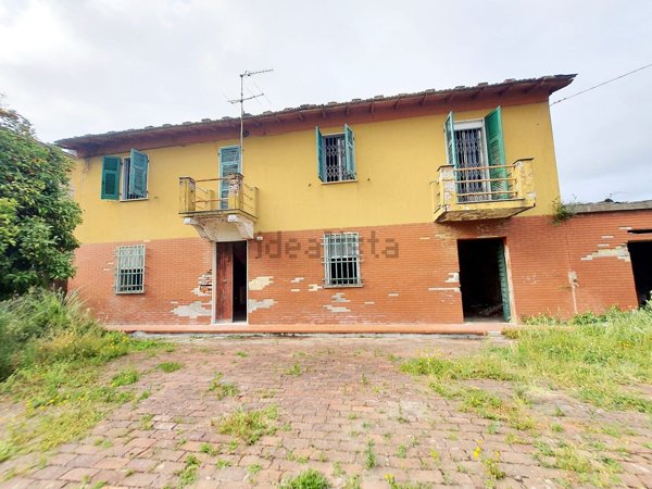 casa indipendente in vendita a Sarzana in zona San Lazzaro