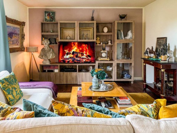 casa indipendente in vendita a Sarzana