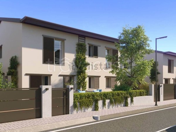 casa indipendente in vendita a Sarzana