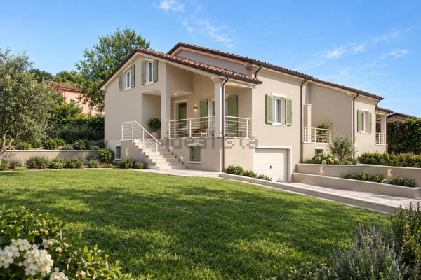 casa indipendente in vendita a Sarzana in zona San Lazzaro