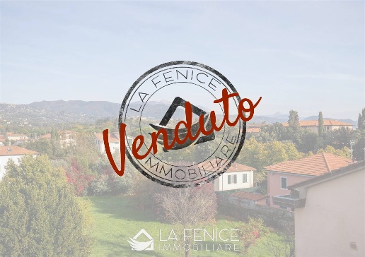 appartamento in vendita a Sarzana in zona Falcinello