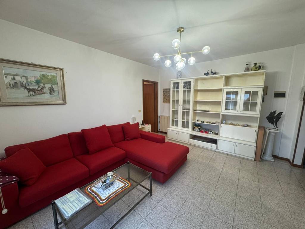 appartamento in vendita a Sarzana