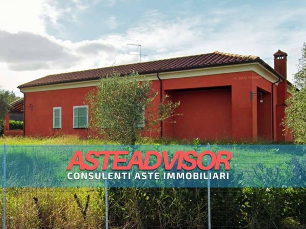 casa indipendente in vendita a Sarzana in zona Falcinello