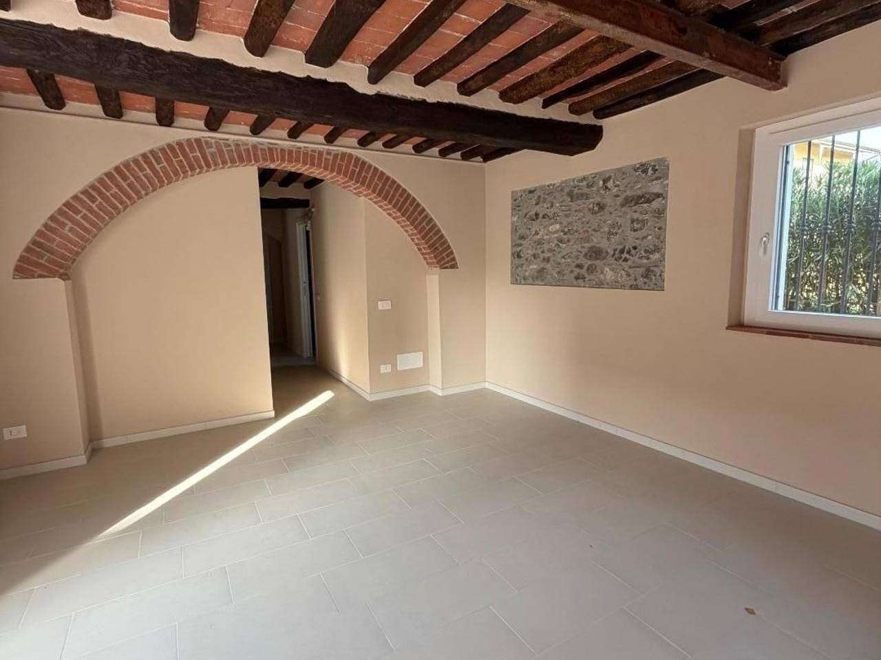 appartamento in vendita a Sarzana