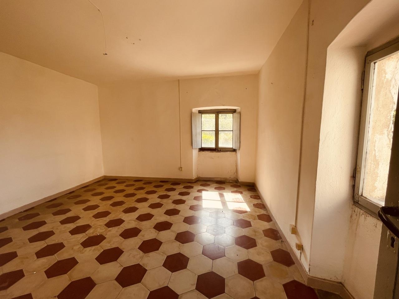 appartamento in vendita a Sarzana