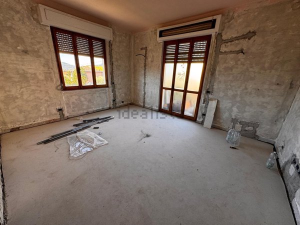 appartamento in vendita a Sarzana