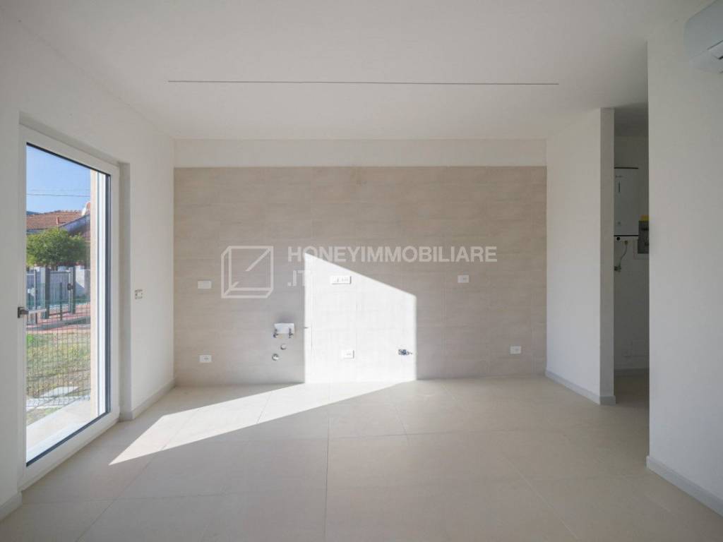 appartamento in vendita a Sarzana