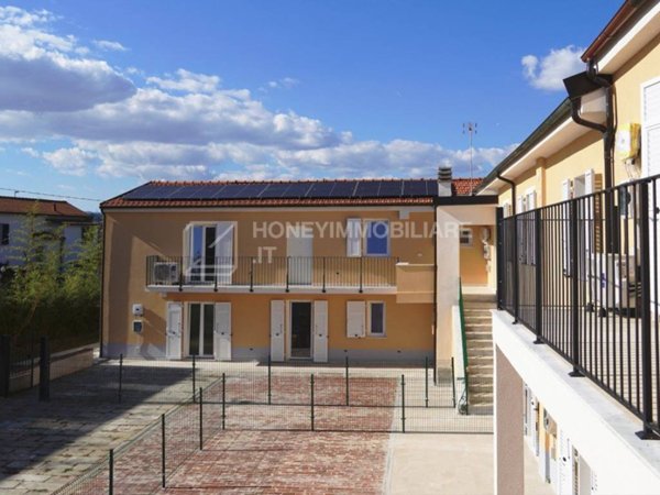 appartamento in vendita a Sarzana