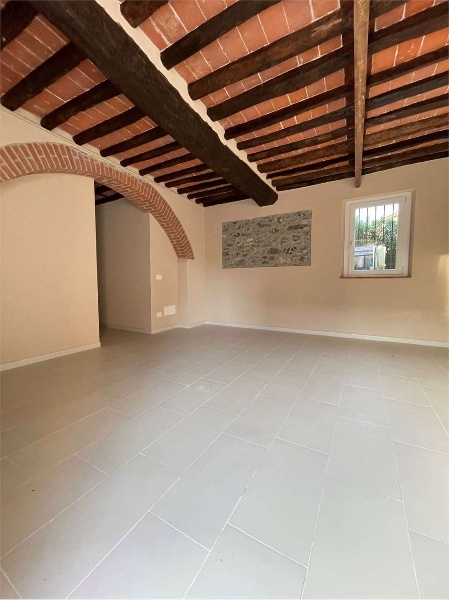 appartamento in vendita a Sarzana