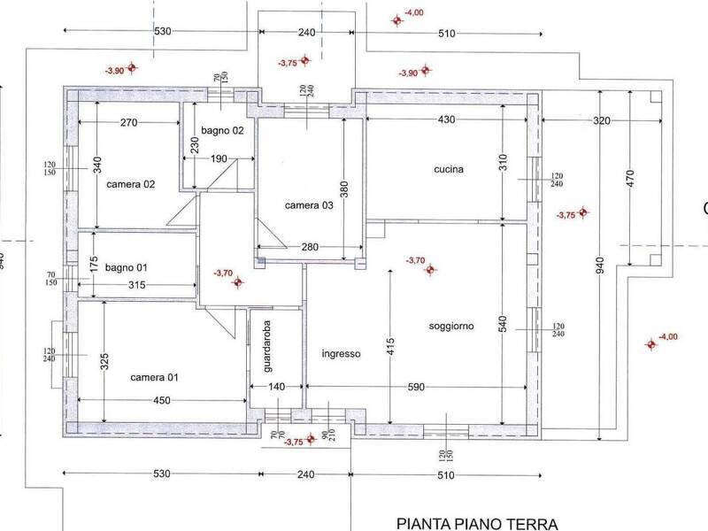 casa indipendente in vendita a Sarzana