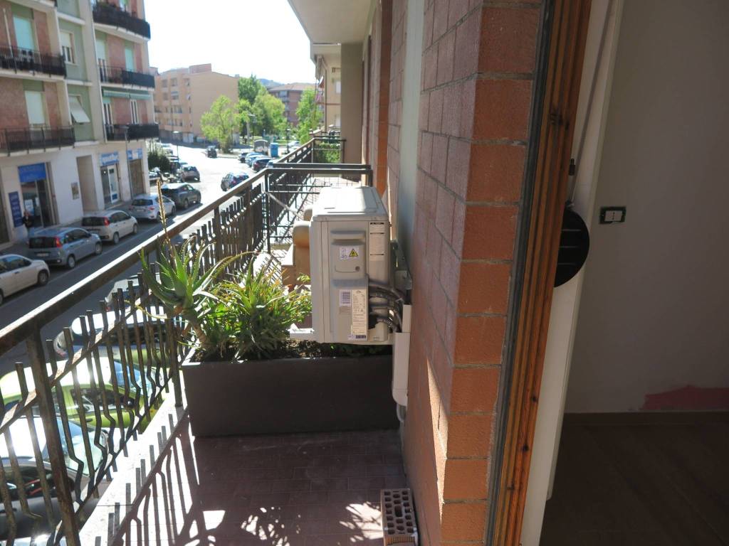appartamento in vendita a Sarzana