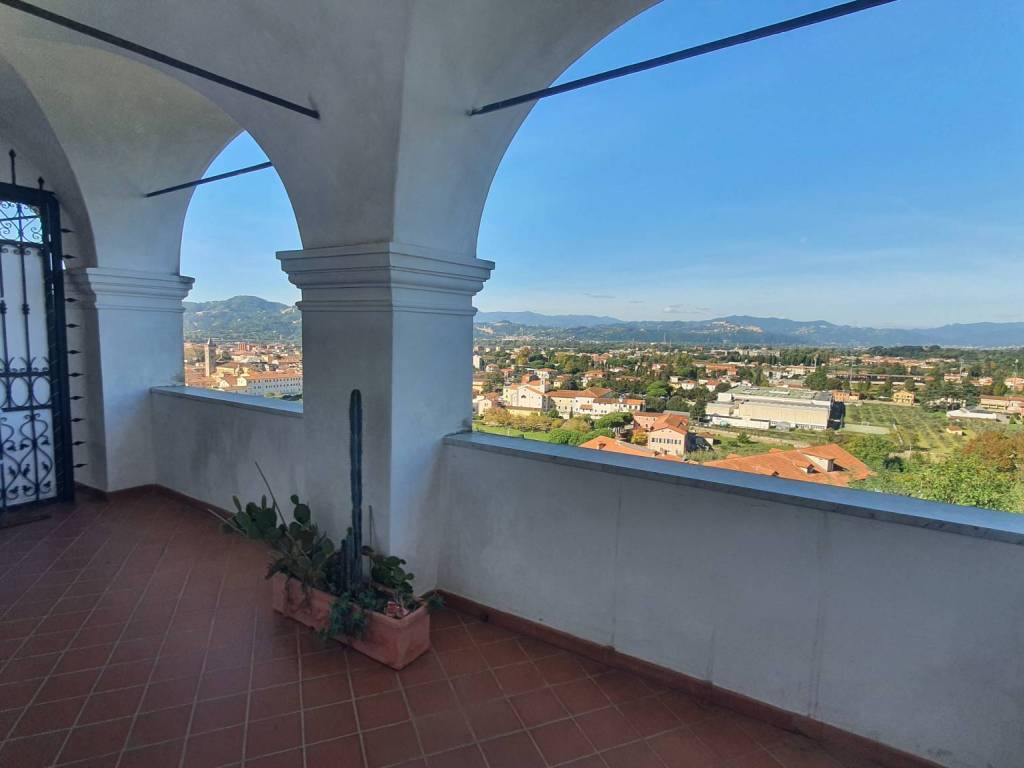appartamento in vendita a Sarzana