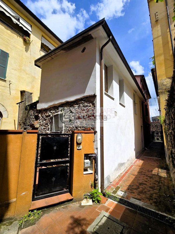 appartamento in vendita a Sarzana
