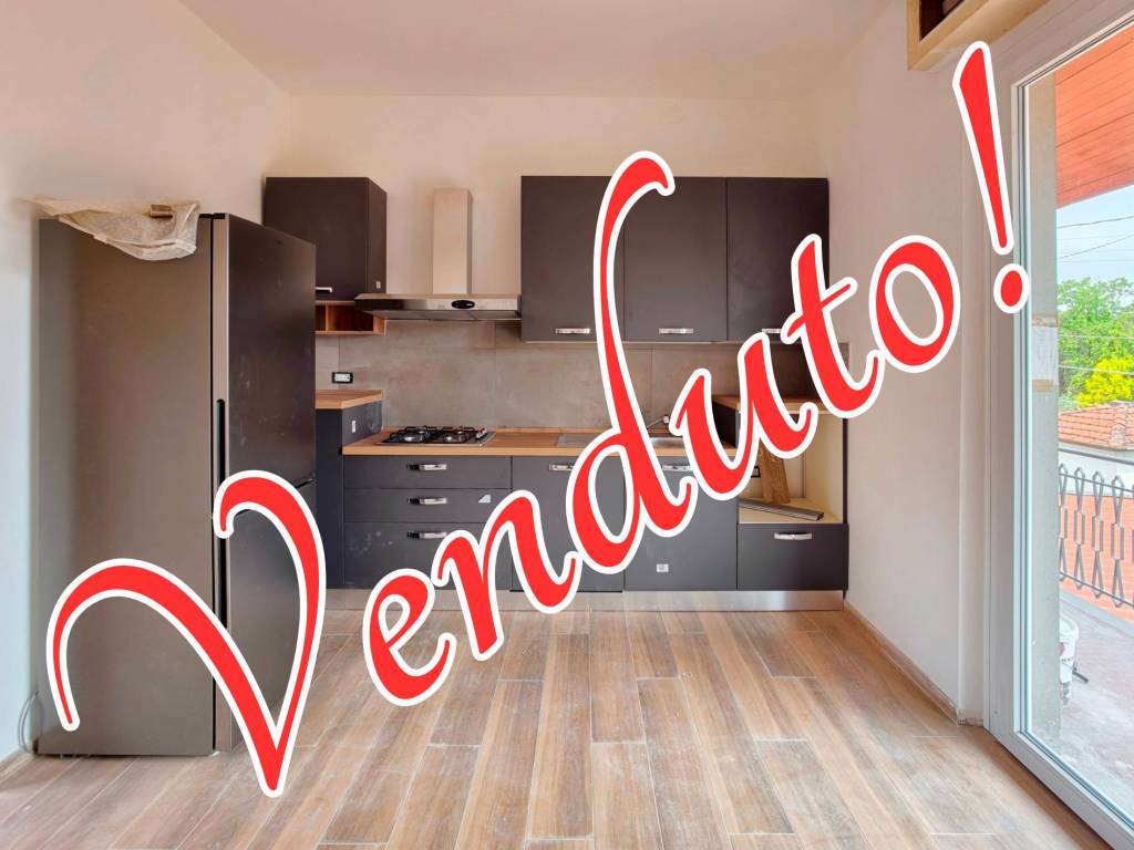 appartamento in vendita a Sarzana