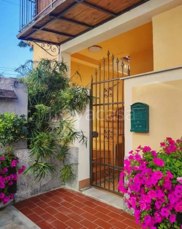 appartamento in vendita a Sarzana