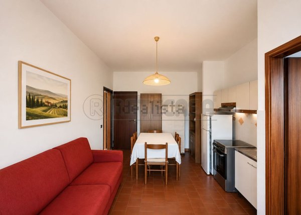 appartamento in vendita a Sarzana in zona Marinella di Sarzana