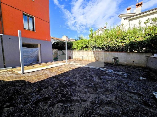appartamento in vendita a Sarzana