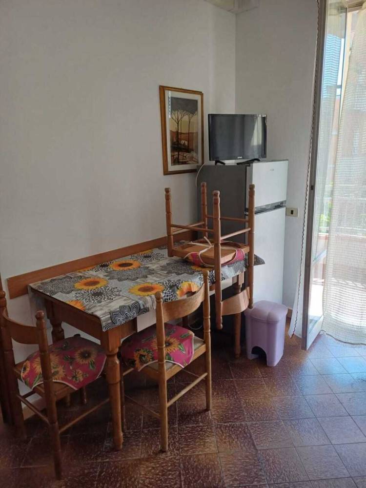 appartamento in vendita a Sarzana in zona Marinella di Sarzana