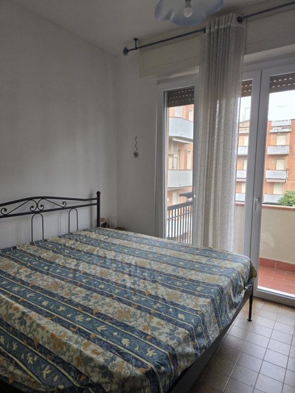 appartamento in vendita a Sarzana in zona Marinella di Sarzana