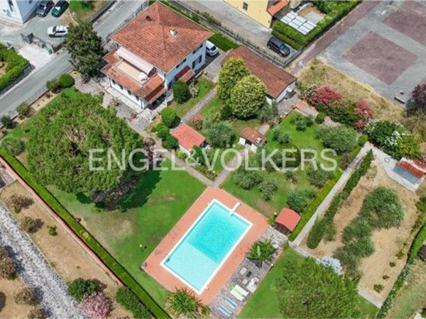 casa indipendente in vendita a Sarzana in zona San Lazzaro