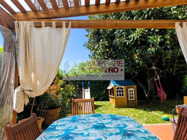 casa indipendente in vendita a Sarzana in zona San Lazzaro