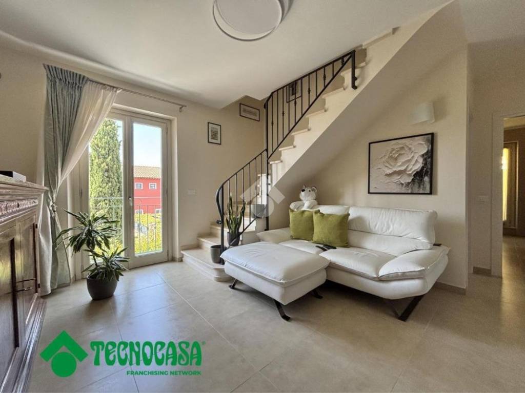 appartamento in vendita a Sarzana
