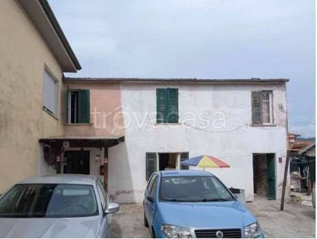 appartamento in vendita a Sarzana in zona San Lazzaro