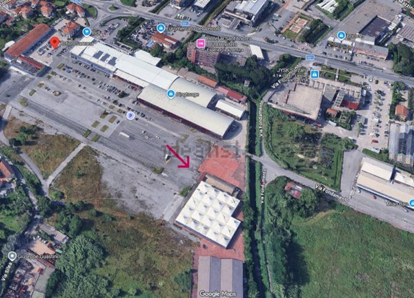 negozio in vendita a Sarzana in zona San Lazzaro