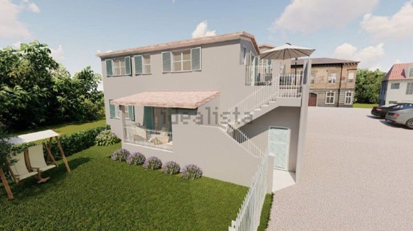 casa indipendente in vendita a Sarzana in zona San Lazzaro