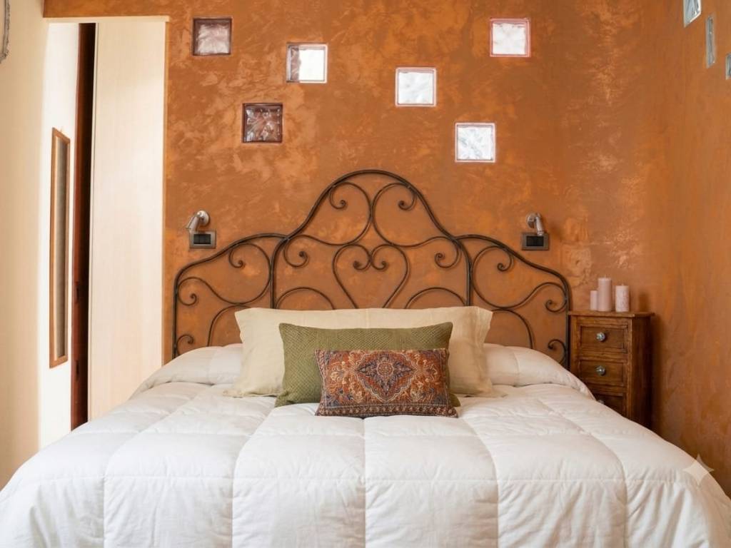 casa indipendente in vendita a Sarzana in zona Falcinello