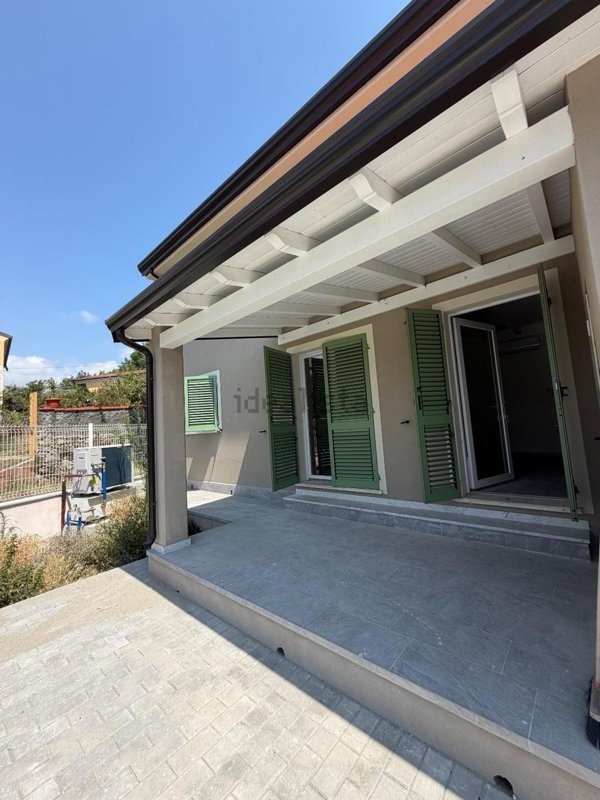 casa indipendente in vendita a Sarzana in zona San Lazzaro
