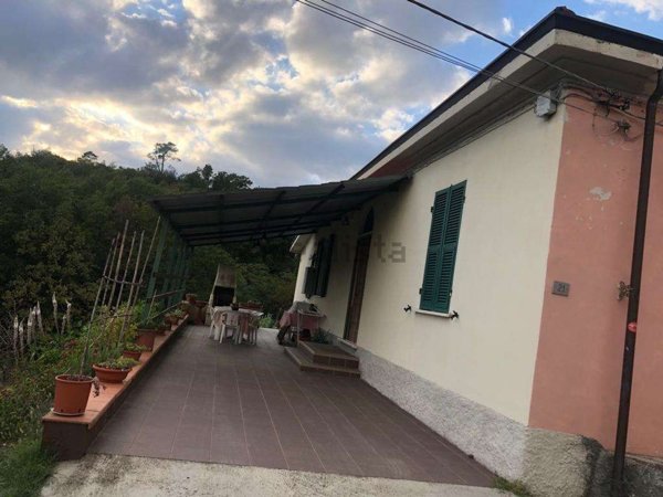appartamento in vendita a Sarzana in zona Falcinello