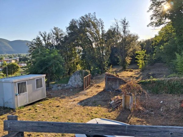 casa indipendente in vendita a Sarzana in zona Marinella di Sarzana