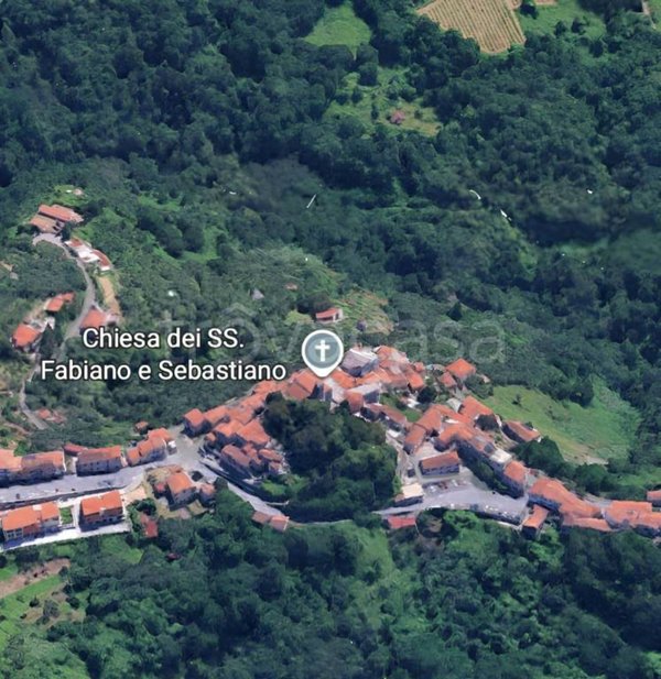 casa indipendente in vendita a Sarzana in zona Falcinello
