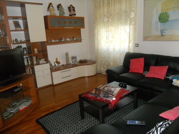 casa indipendente in vendita a Sarzana in zona San Lazzaro