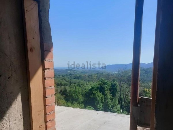 appartamento in vendita a Sarzana in zona Falcinello