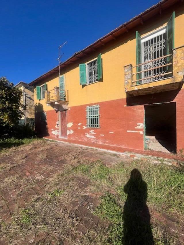 casale in vendita a Sarzana in zona San Lazzaro