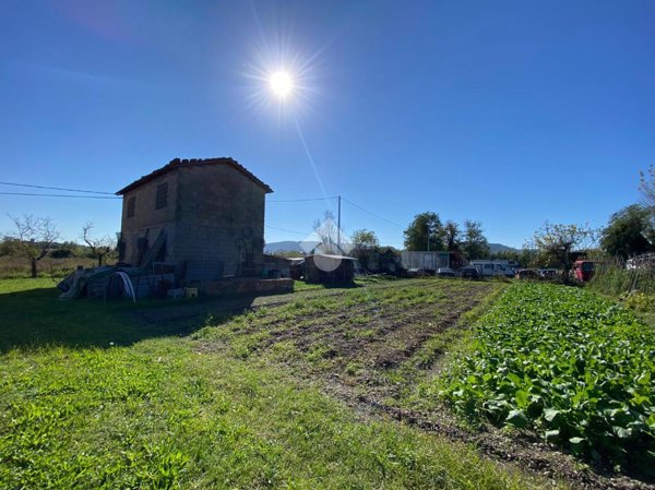 casa indipendente in vendita a Sarzana in zona San Lazzaro