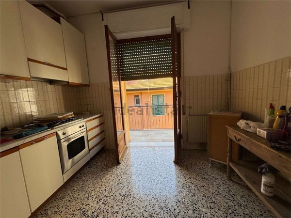 appartamento in vendita a Sarzana