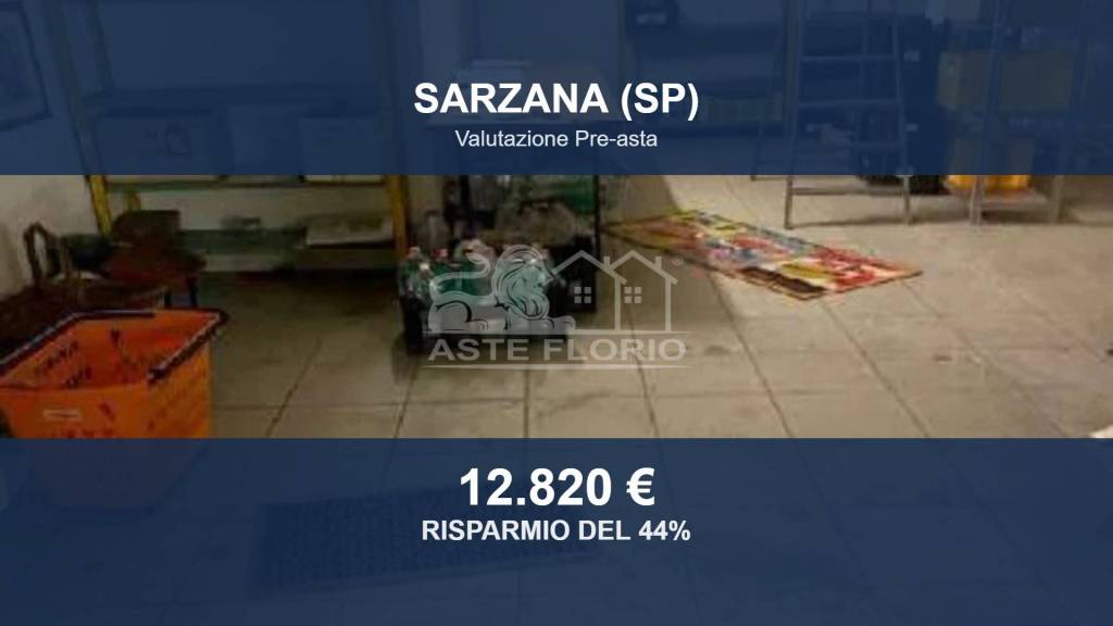 box auto in vendita a Sarzana