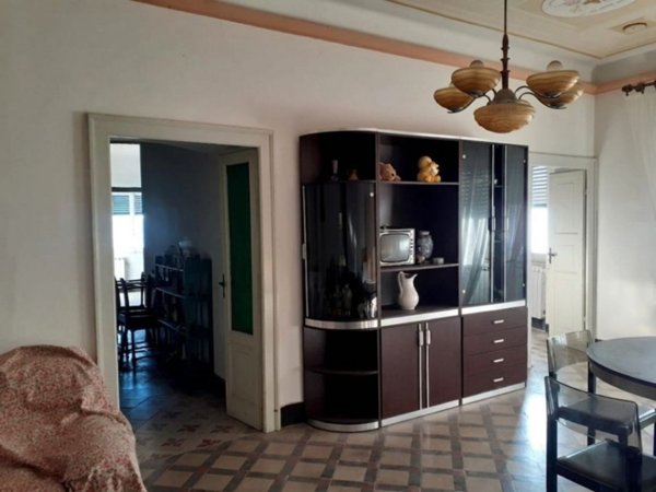 casa indipendente in vendita a Sarzana in zona Falcinello