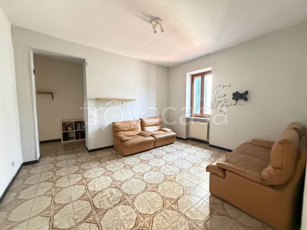 appartamento in vendita a Sarzana