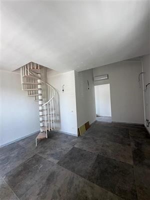 casa indipendente in vendita a Sarzana in zona San Lazzaro