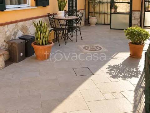 appartamento in vendita a Sarzana