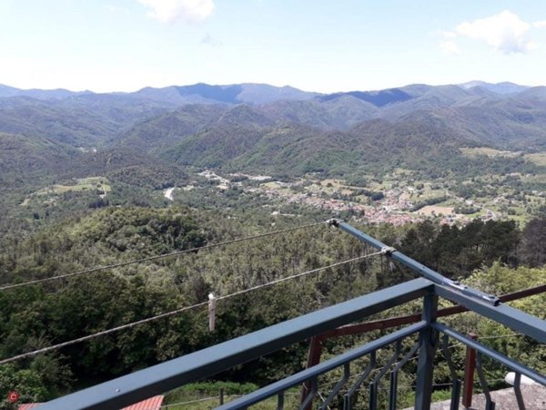 appartamento in vendita a Sesta Godano in zona Godano